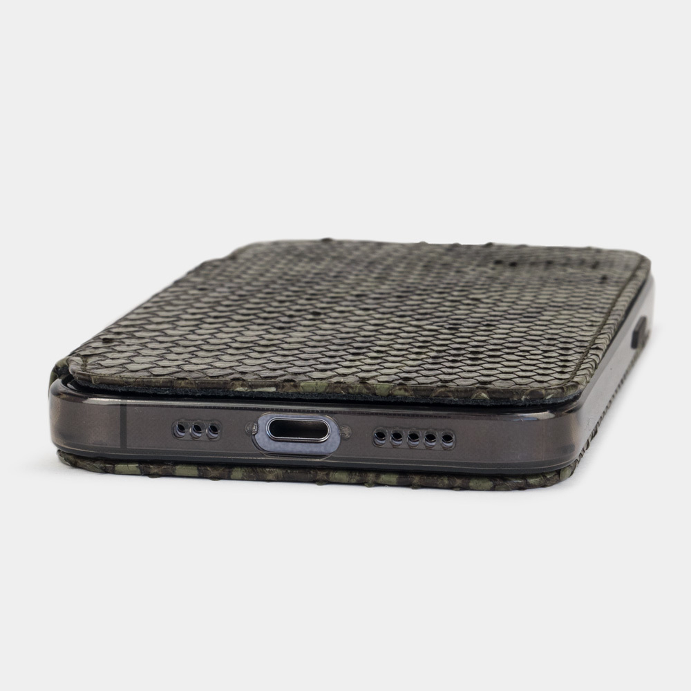 Чехол Benoit для iPhone 12/12Pro из кожи питона, зеленого цвета