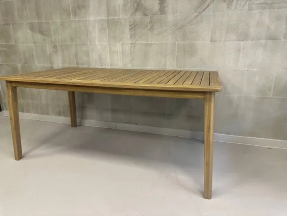 Стол обеденный Eloise, 170х90 см, массив акации