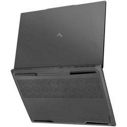 Ноутбук Maibenben X-Treme Typhoon X15B-R78846GQSHBRE0