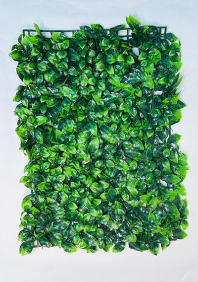 Искусственная трава с листьями в модулях