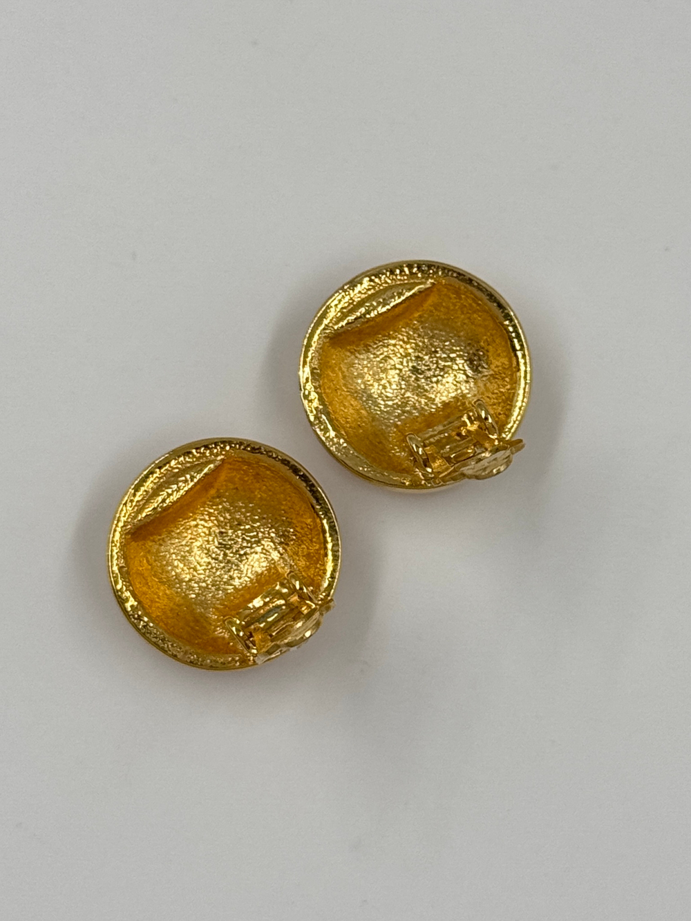Клипсы Nina Ricci