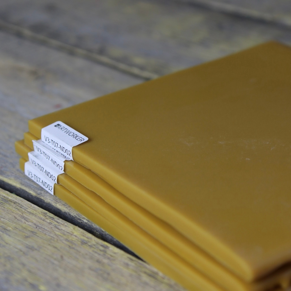 Смальта темно - бежевого цвета в кирпичиках купить с доставкой по всей России.