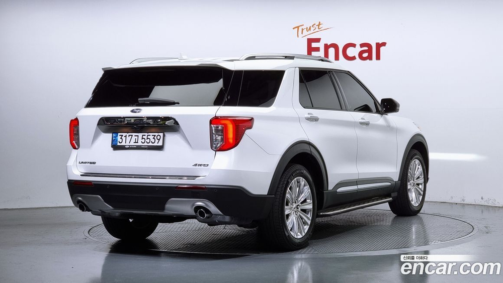Ford Explorer 6 Generation 2.3 Limited 4WD (12.2021)