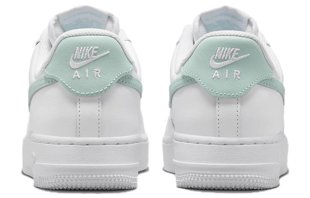Кроссовки Nike Air Force 1 (Женская размерная сетка)