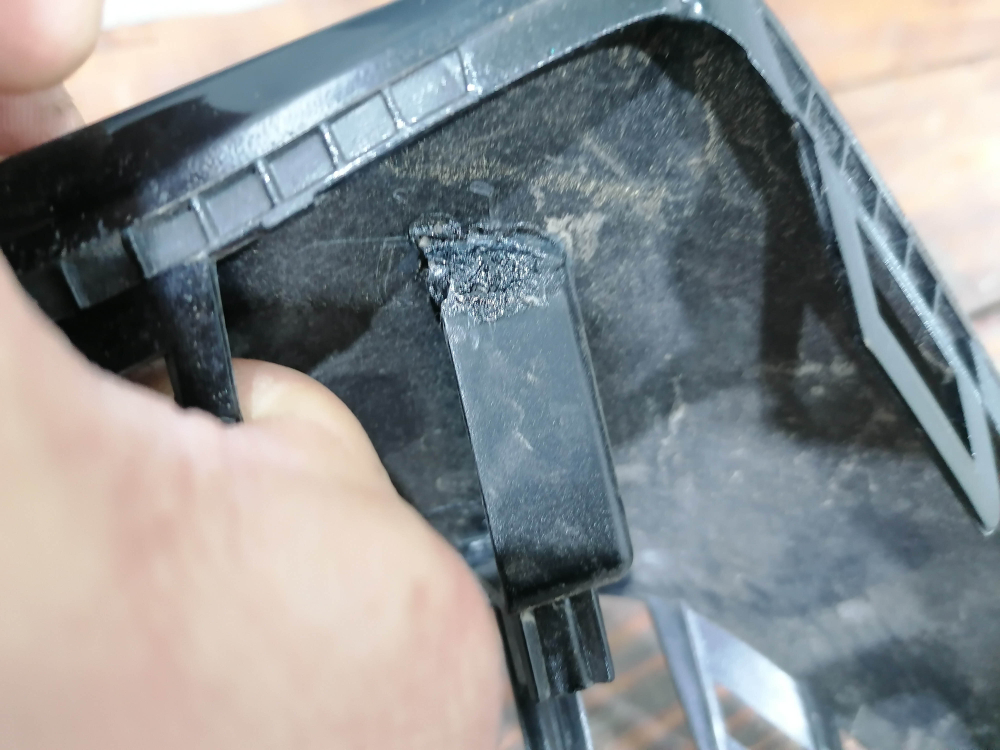 Накладка переднего бампера правая Livan X6 Pro 20-23 Б/У Оригинал 8895508164