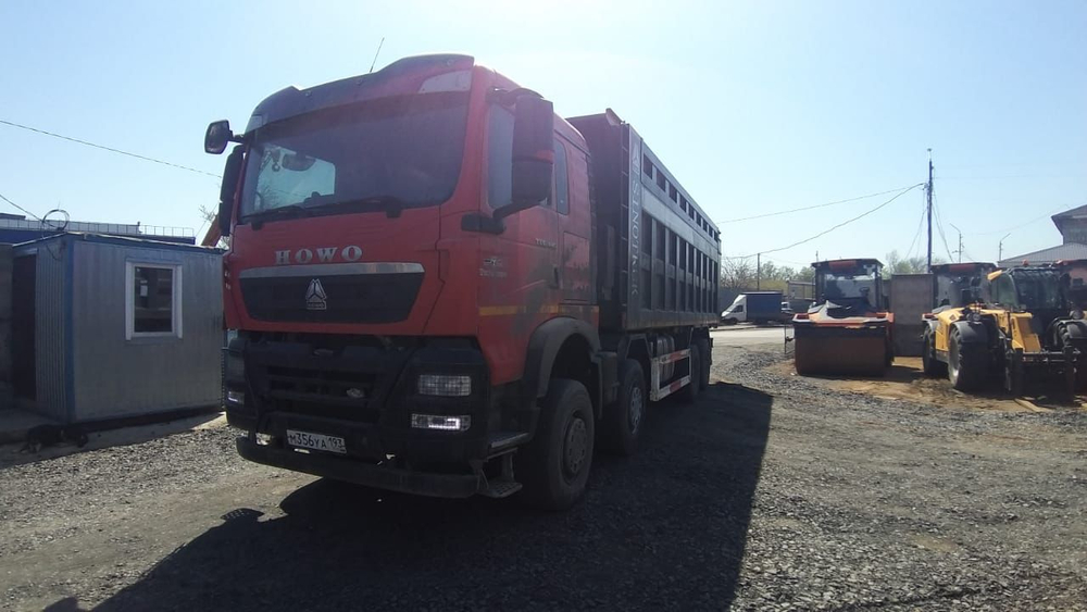 Howo T5G 8x4 Самосвал ZZ3317V386GE1 (Дизельный, 10,5 л, 440 л.с., МТ)