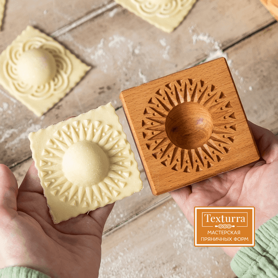 Доска для равиоли Треугольники с шариками