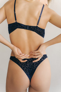 Танга-галочка Basic Leo синий