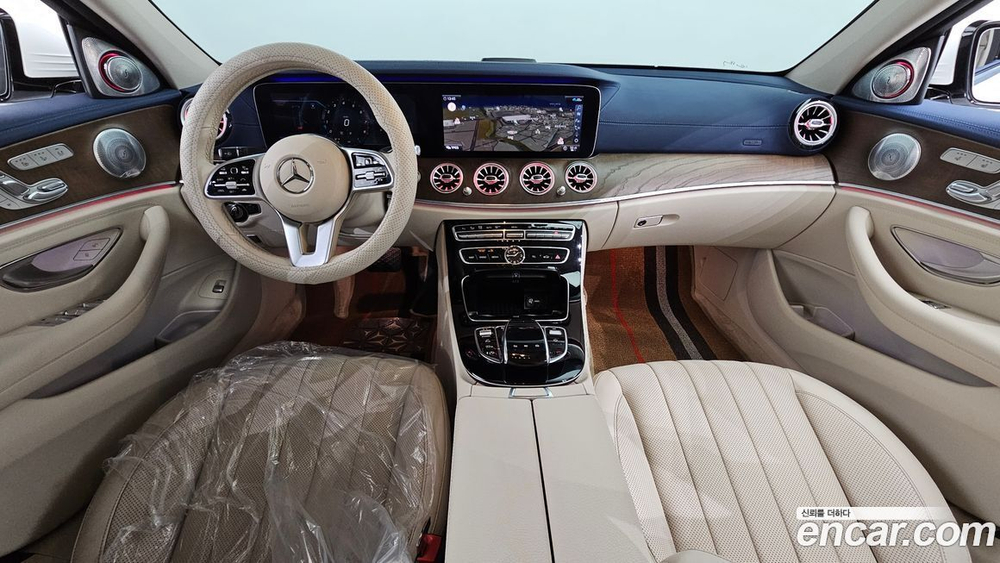 Mercedes-Benz E-Class W213 E300 4MATIC Exclusive (04.2020)