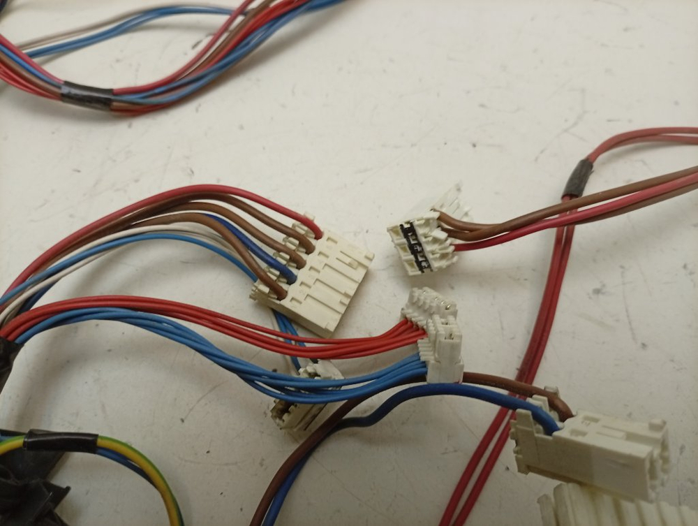 RST602 кт66 Комплект проводов для стиральной машины Hotpoint-Ariston RST602 б/у