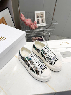 Christian Dior Walk'n'Dior Sneaker