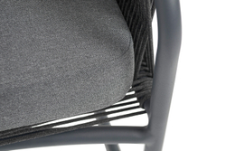 "Ането" кресло плетеное из роупа, каркас алюминий темно-серый (RAL7024) муар, роуп темно-серый круглый, ткань темно-серая 027