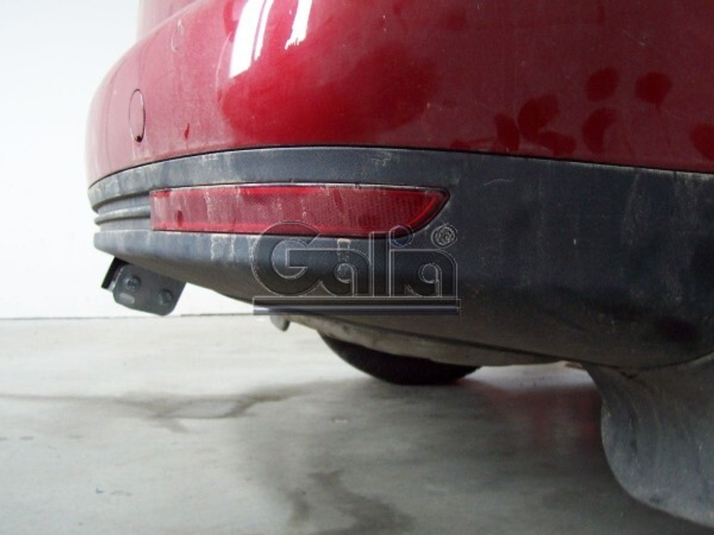 Фаркоп оцинкованный Galia V065A для Volkswagen Touran 2002-2015(паспорт и сертификат в комплекте)(без электрики)