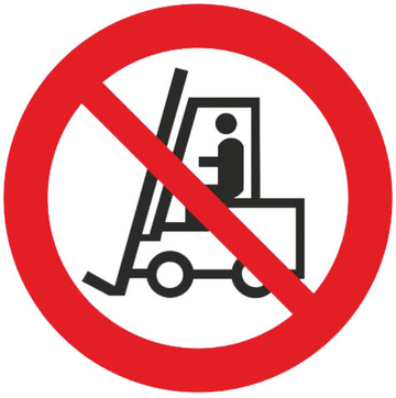 Р07 "Запрещается движение средств напольного транспорта"