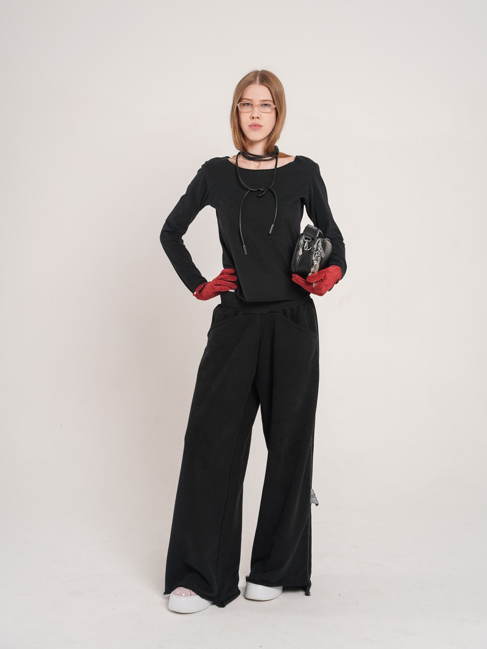 Лонгслив Базовый Черный