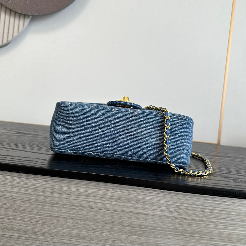 Chanel Mini Classic Handbag 20 cm