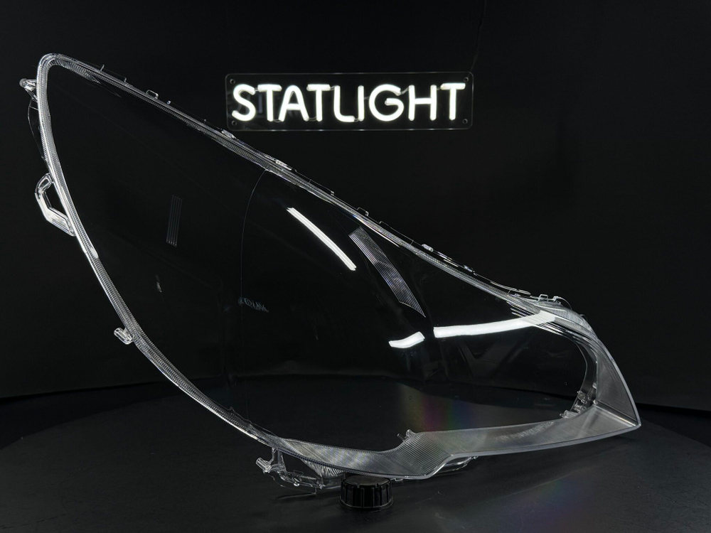 Правое стекло фары Subaru Outback 2009-2014 рест