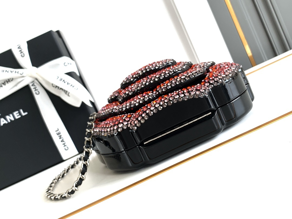 Chanel Bag 19 cm
