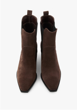 Казаки // Grace // Chocolate // Suede