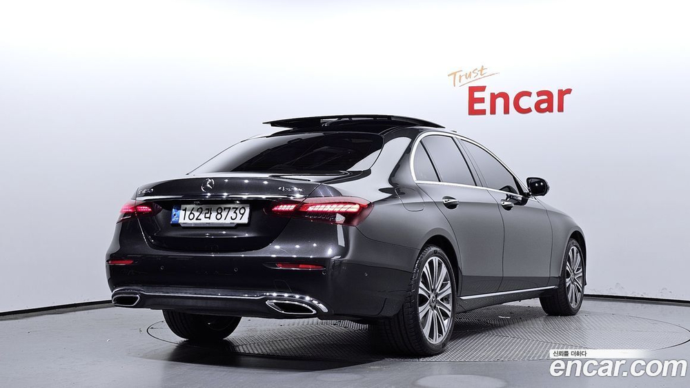 Mercedes-Benz E-Class W213 E450 4MATIC Exclusive (09.2021)