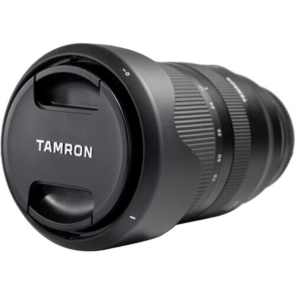 Объектив Tamron 17-70mm F/2.8 Di III-A VC RXD Fujifilm X-Mount