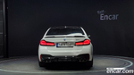 BMW 5 Series (G30) 530i M Sports (08.2022)