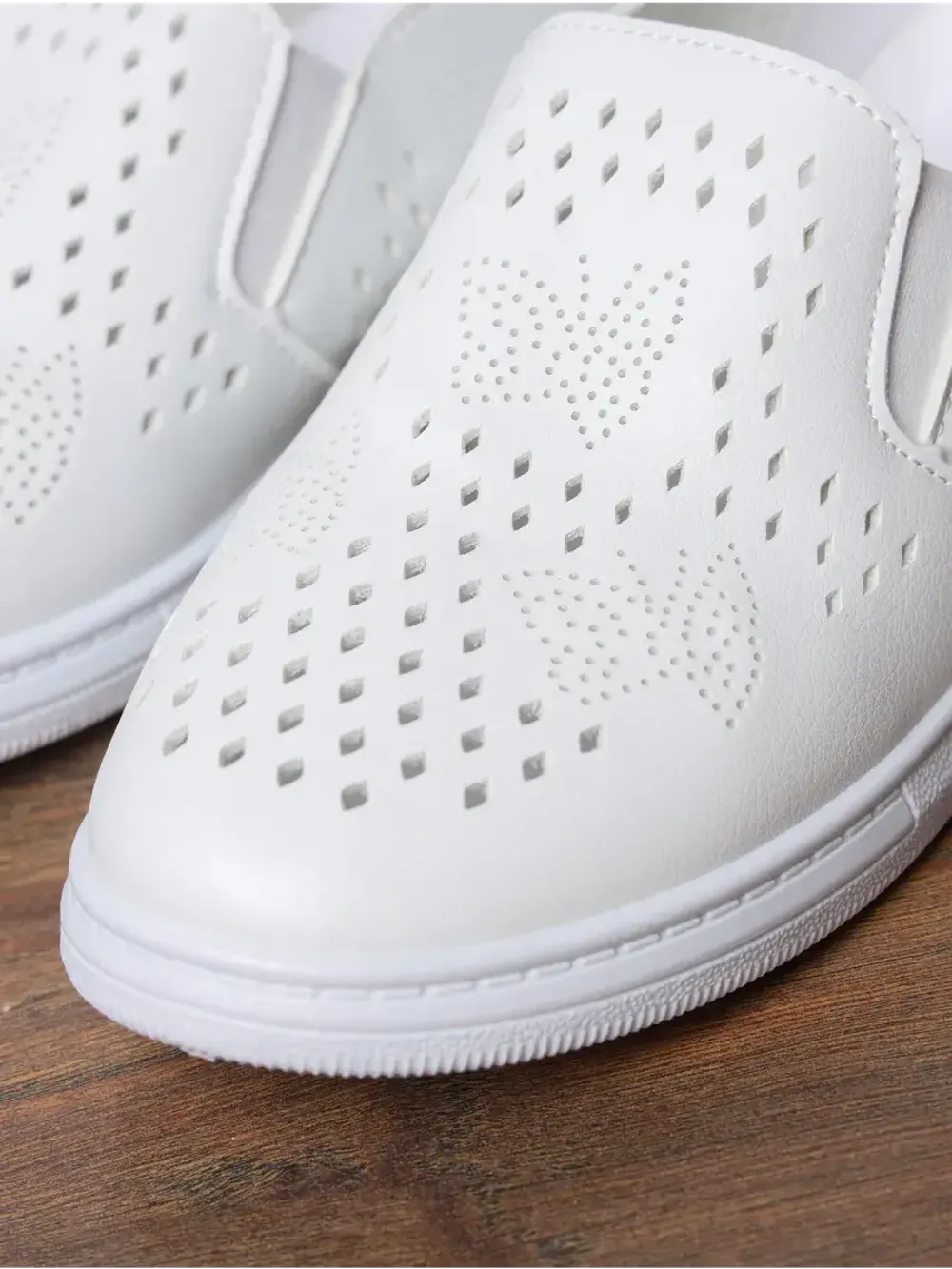 Мокасины летние с перфорацией