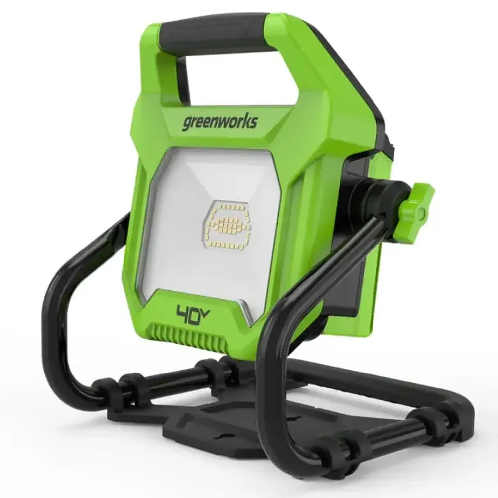 LED-прожектор Greenworks G40WLH с гибридным питанием, 40V / 220V, 1000/2000 лм, крюк для подвеса, крепление на стену, кабель 30 см, без АКБ и ЗУ (3503907)