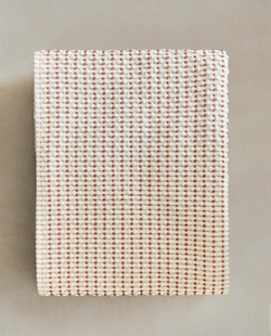 Zara Home - Хлопковое банное полотенце со структурой, розовый, 90х150 см