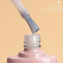 ADRICOCO Камуфлирующая база La creme base №13 - молочный белый с шиммером, 10 мл
