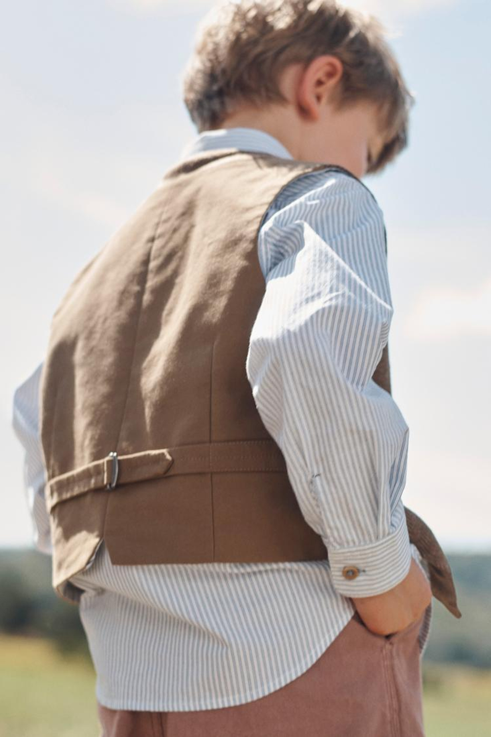 ZARA ЖИЛЕТ БЕЗ РУКАВОВ, КОРИЧНЕВЫЙ