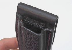 Чехол кожаный черный Buck 110фотография - 3