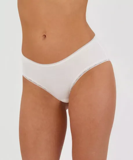 Трусы (2шт) женские хипстер Atlantic 2BLP-056, светлый экру