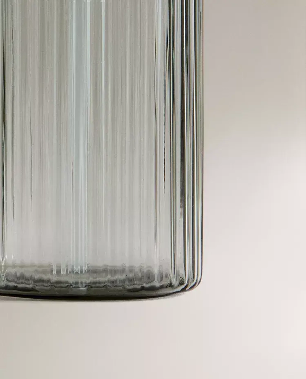 ZARA HOME ДОЗАТОР МЫЛА ИЗ ТЕРМОСТОЙКОГО СТЕКЛА, СЕРЫЙ