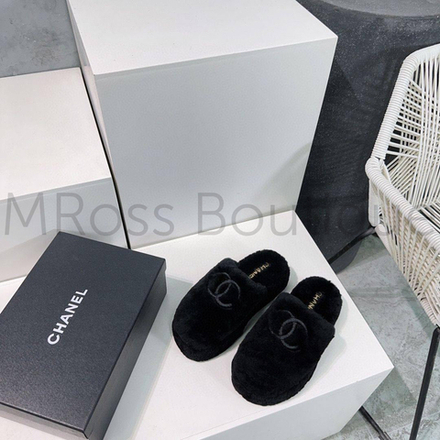 Мюли Chanel женские меховые в черном цвете