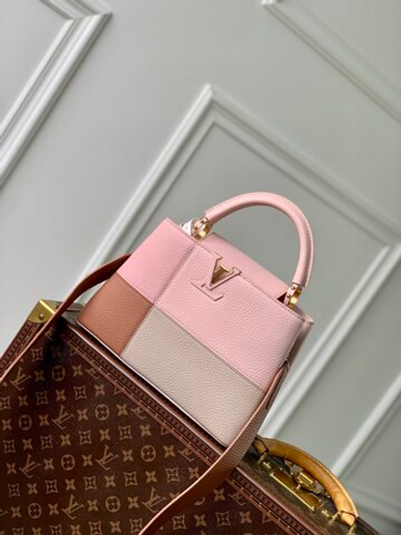 Louis Vuitton Capucines BB
