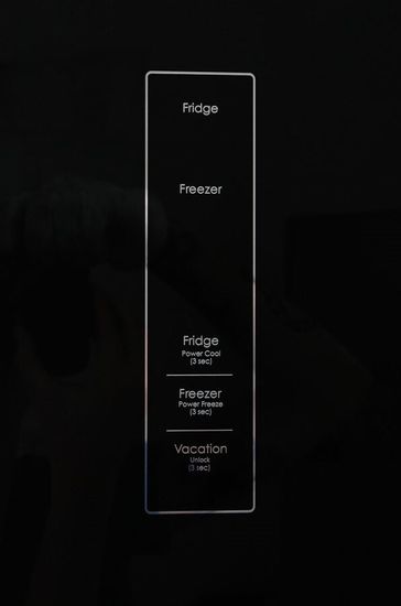 Холодильник Leran CBF 425 BG NF