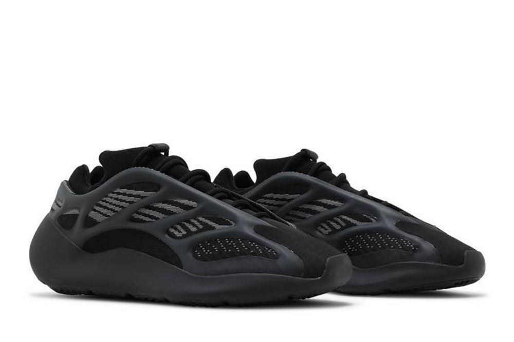 Кроссовки Adidas Originals Yeezy Boost 700 V3 "Dark Glow"
