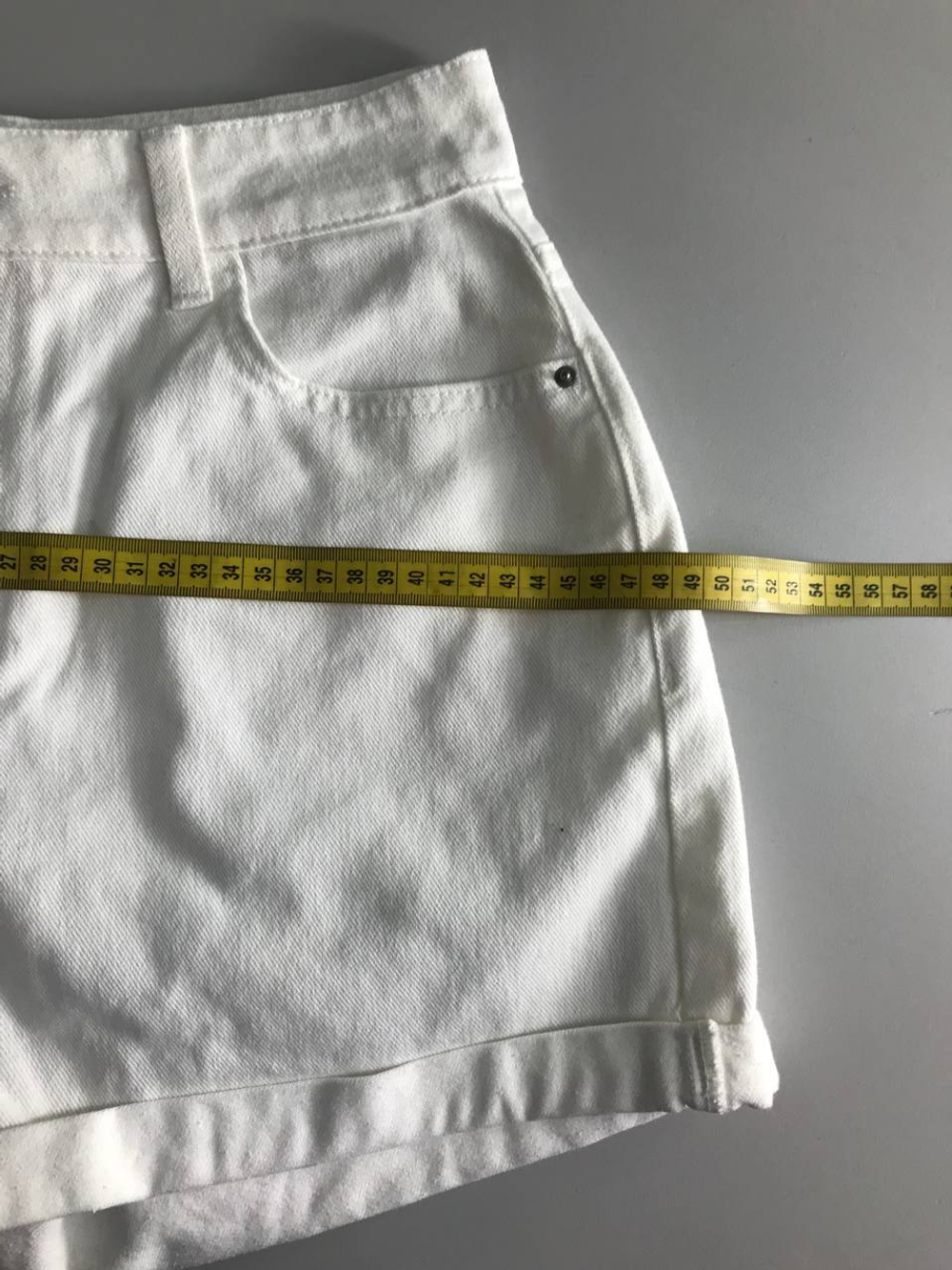 Шорты Gloria Jeans белые, визуально 44 размер