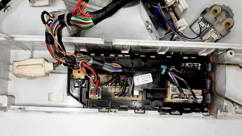 113 Модуль управления Beko b2427808790 б/у для стиральной машины Beko
