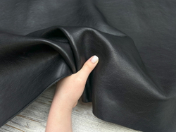 Фактура натуральной кожи Экстрела Винтаж цв. Черный / Vacchetta Extrella Nero,