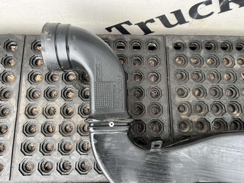 Воздуховод отопителя