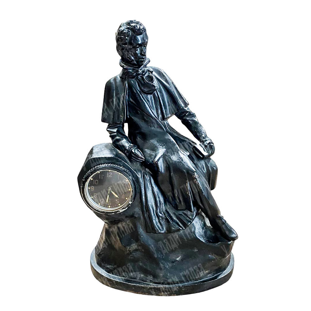 Чугунный подчасник «Пушкин» с механическими часами