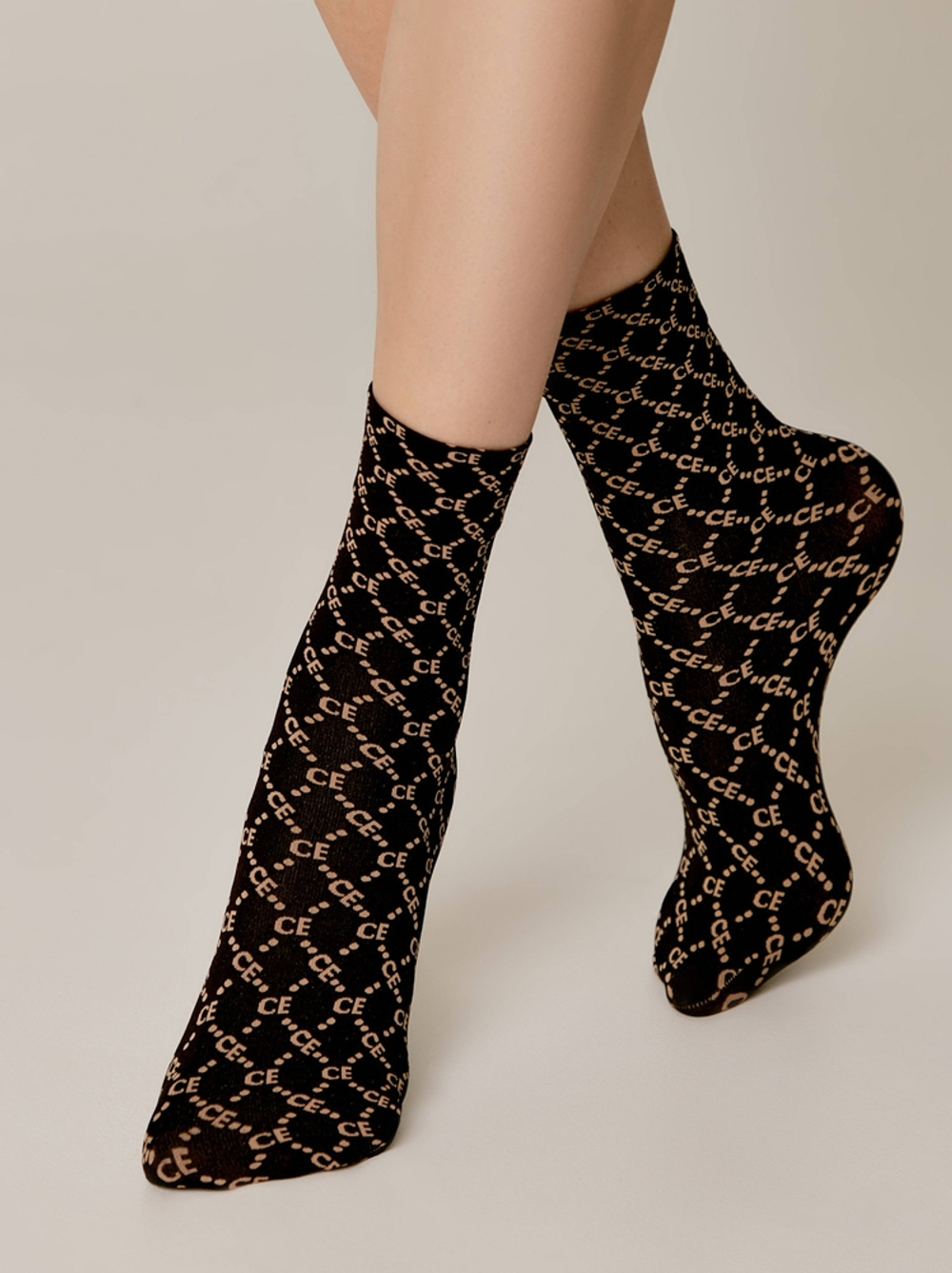 CONTE FANTASY Носки в ромбы с отсылкой к логотипу бренда