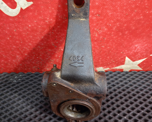 Трещетка тормозная передняя левая