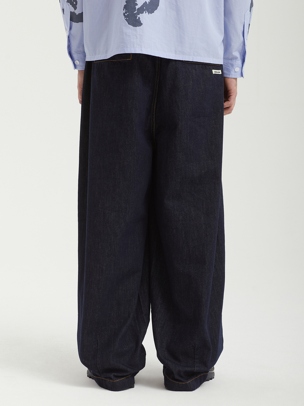 Джинсы (Balloon Fit) Long Tuck Wing Balloon Denim Pants