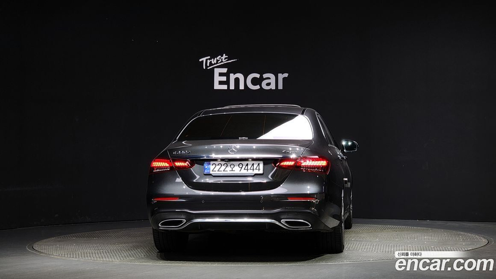 Mercedes-Benz E-Class W213 E220d 4MATIC AMG Line (11.2020)