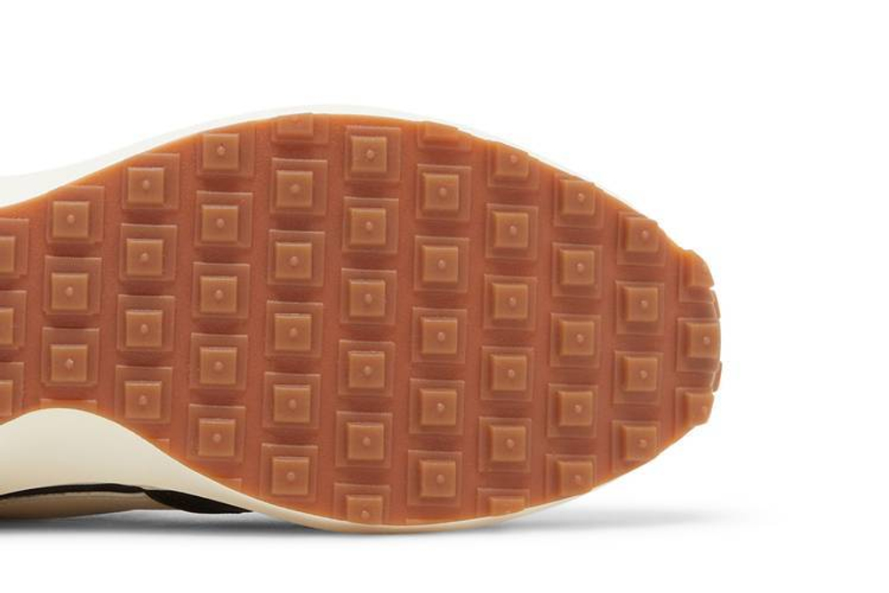 Кроссовки Nike Waffle Debut