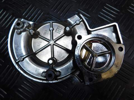 Крышка двигателя правая Yamaha Drag Star XVS1100 Classic VP13J 050855