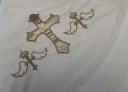 Крестильная пеленка с капюшоном  "Крылышки" (золото)